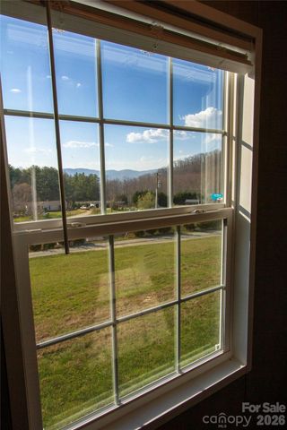 36 Whisper Mountain Road, Hendersonville, NC 28792