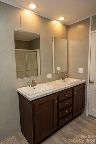 36 Whisper Mountain Road, Hendersonville, NC 28792