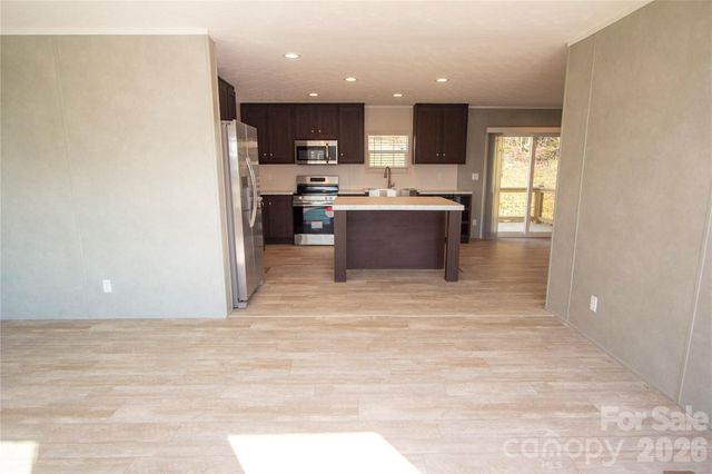 36 Whisper Mountain Road, Hendersonville, NC 28792