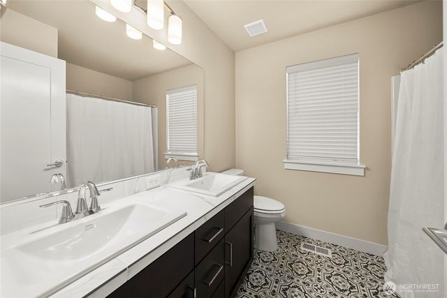 22992 SE Sycamore Street, Black Diamond, WA 98010