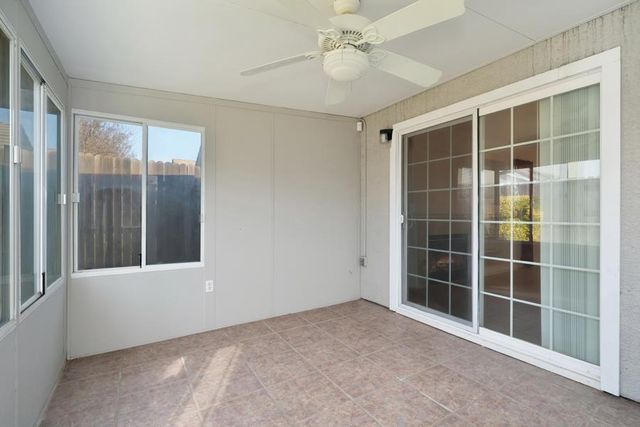 8724 Redwood Grove Way, Elk Grove, CA 95624