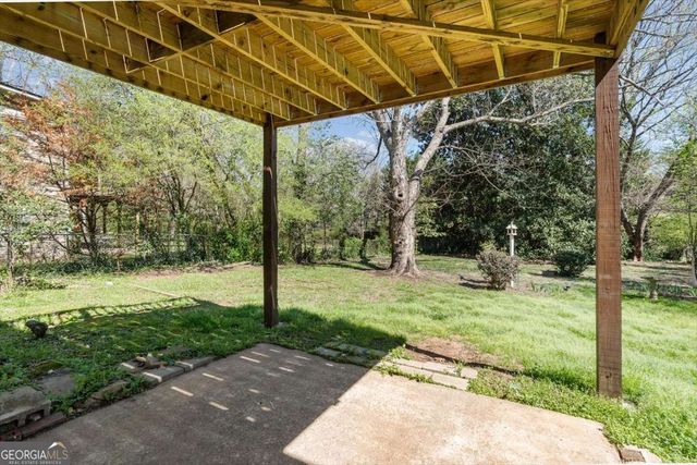 2815 Carolyn Drive SE, Smyrna, GA 30080