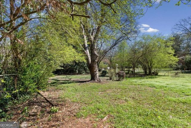 2815 Carolyn Drive SE, Smyrna, GA 30080