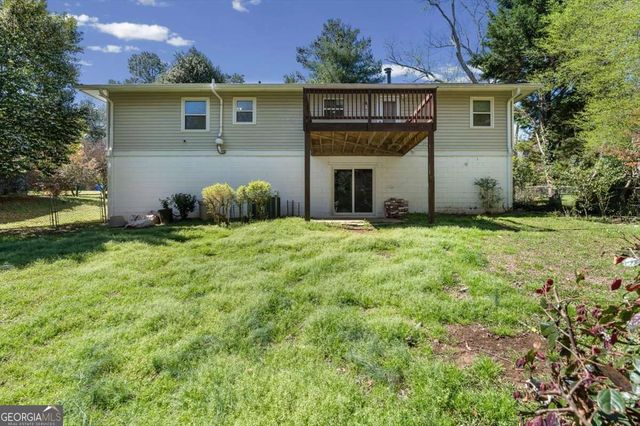 2815 Carolyn Drive SE, Smyrna, GA 30080