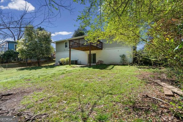 2815 Carolyn Drive SE, Smyrna, GA 30080