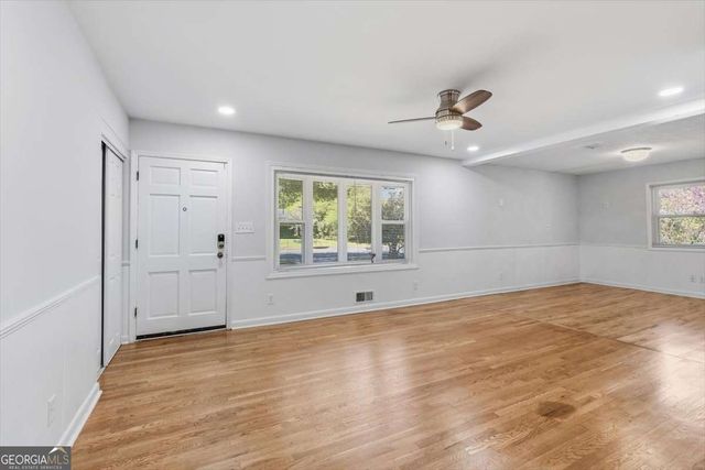 2815 Carolyn Drive SE, Smyrna, GA 30080