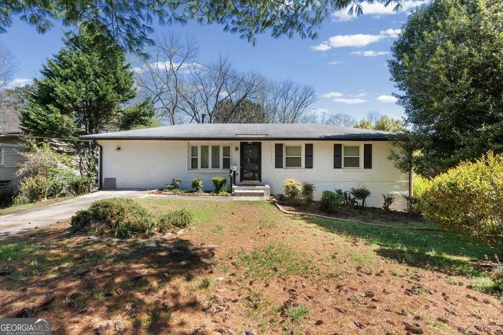 2815 Carolyn Drive SE, Smyrna, GA 30080