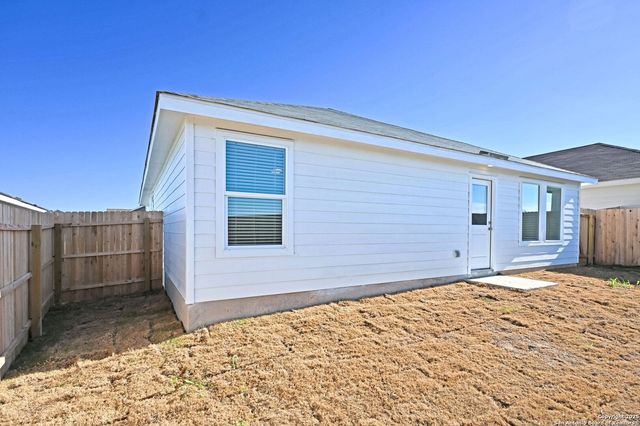 3837 Low Tide, Seguin, TX 78155