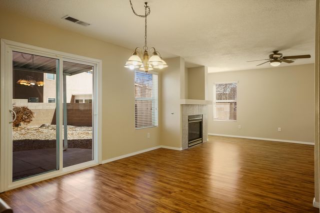 7401 Quartzite Avenue NW, Albuquerque, NM 87114