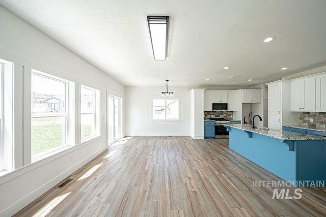 2097 Magellan Loop, Pocatello, ID 83204