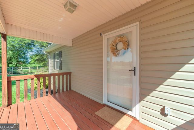 324 Old Canon Church Road, Bowersville, GA 30516