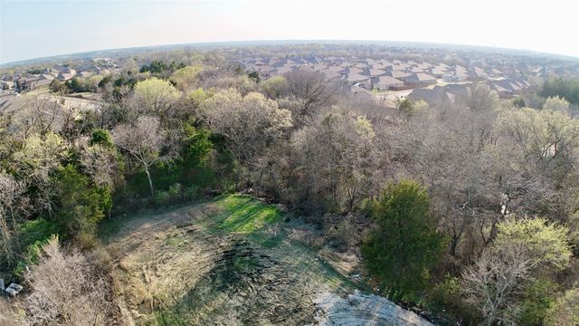 344 Lindell Street, Glenn Heights, TX 75154