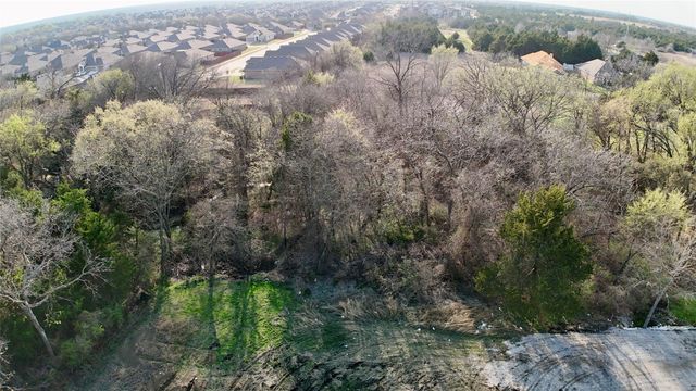 344 Lindell Street, Glenn Heights, TX 75154