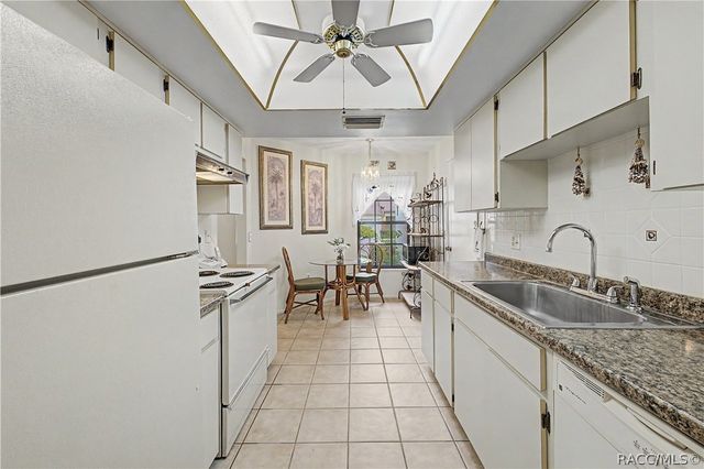 6591 Brambleleaf Drive, Spring Hill, FL 34606