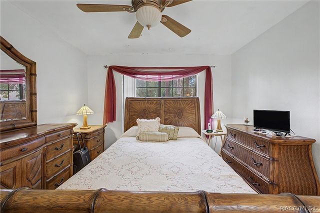 6591 Brambleleaf Drive, Spring Hill, FL 34606
