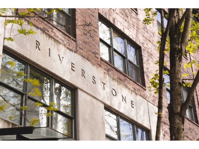 820 Nw 12TH Ave 110, Portland, OR 97209