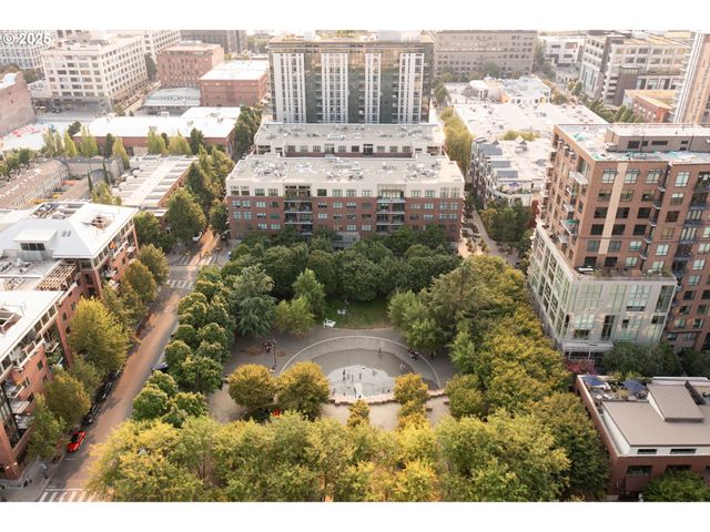 820 Nw 12TH Ave 110, Portland, OR 97209