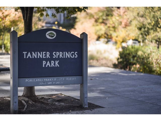 820 Nw 12TH Ave 110, Portland, OR 97209