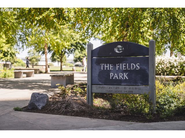 820 Nw 12TH Ave 110, Portland, OR 97209