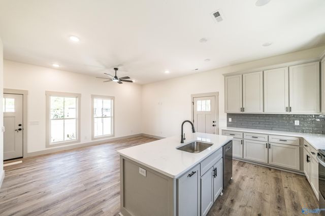 188 College Avenue, New Hope, AL 35760