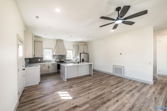 188 College Avenue, New Hope, AL 35760