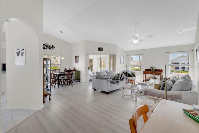 558 PINNACLE DRIVE, Haines City, FL 33844