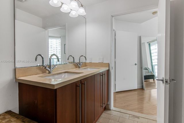 79 SW 12th Street 2107S, Miami, FL 33130