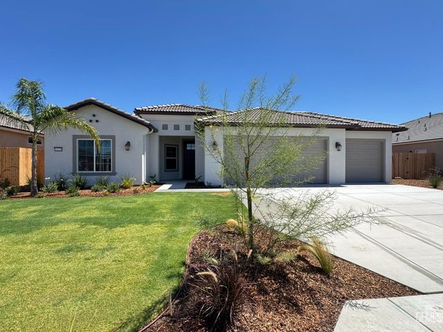 11029 Alcazar Avenue, Bakersfield, CA 93311