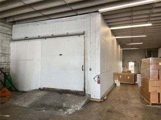 7724 NW 73rd Ct, Medley, FL 33166