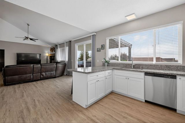 504 Del Monte Ct, El Dorado Hills, CA 95762