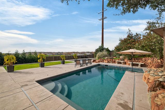 504 Del Monte Ct, El Dorado Hills, CA 95762