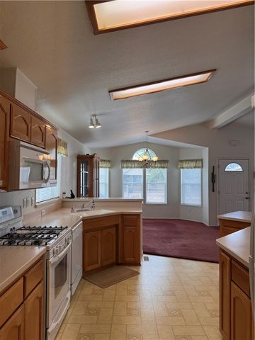 1545 E El Rodeo Road 60, Fort Mohave, AZ 86426