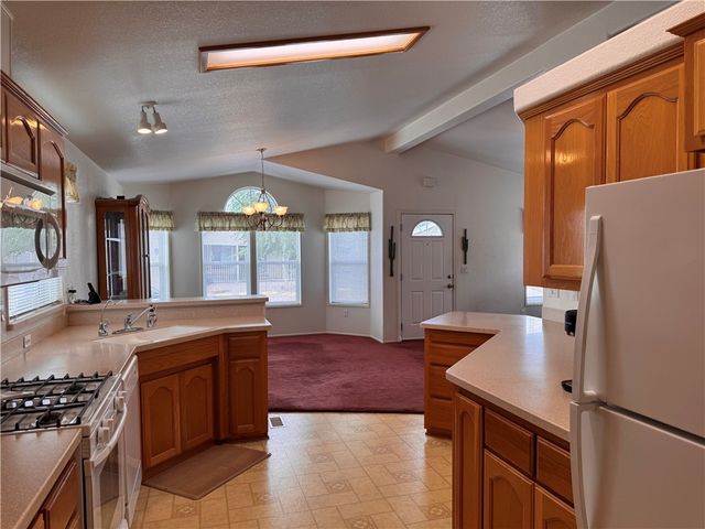 1545 E El Rodeo Road 60, Fort Mohave, AZ 86426