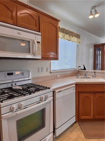 1545 E El Rodeo Road 60, Fort Mohave, AZ 86426