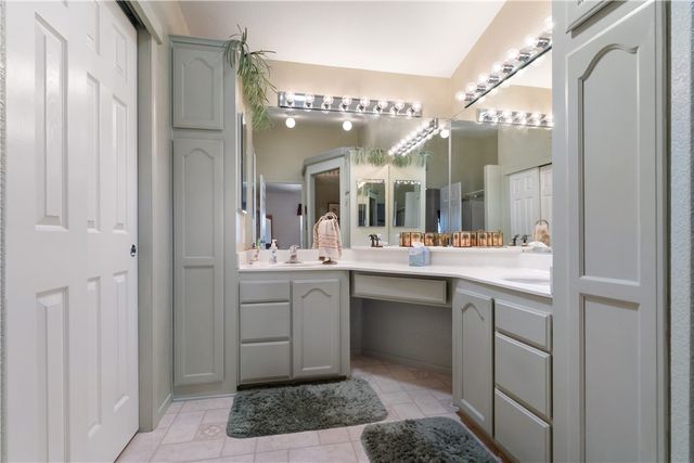 1545 E El Rodeo Road 60, Fort Mohave, AZ 86426