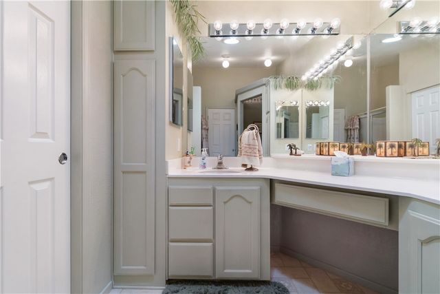 1545 E El Rodeo Road 60, Fort Mohave, AZ 86426