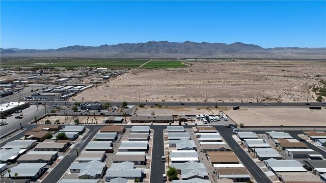 1545 E El Rodeo Road 60, Fort Mohave, AZ 86426