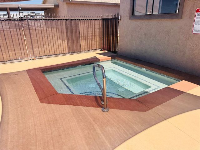 1545 E El Rodeo Road 60, Fort Mohave, AZ 86426