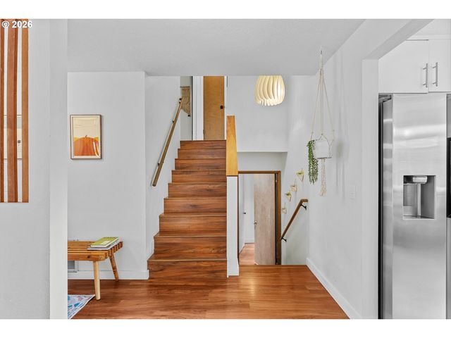 990 Sw 191ST Ct, Beaverton, OR 97003