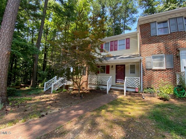 108 Briarcreek Court, Cary, NC 27513