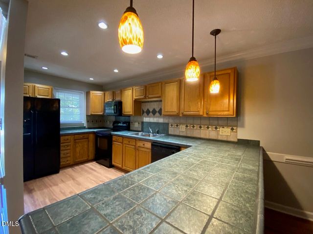 108 Briarcreek Court, Cary, NC 27513