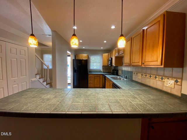 108 Briarcreek Court, Cary, NC 27513