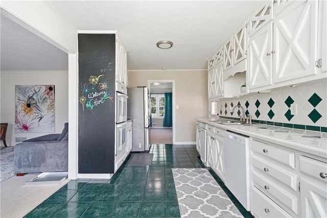 5225 Kings Highway, Douglasville, GA 30135