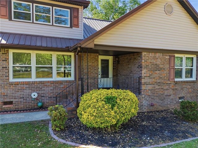 5225 Kings Highway, Douglasville, GA 30135