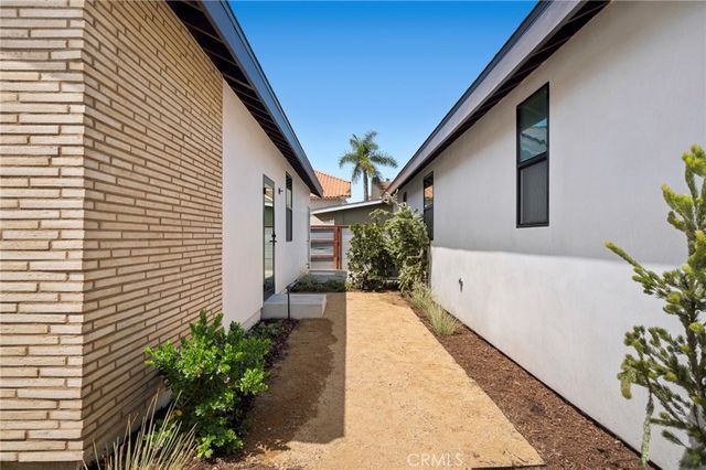 314 E 16th B, Costa Mesa, CA 92627