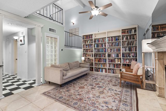 1859 Amber Lane, Carrollton, TX 75007