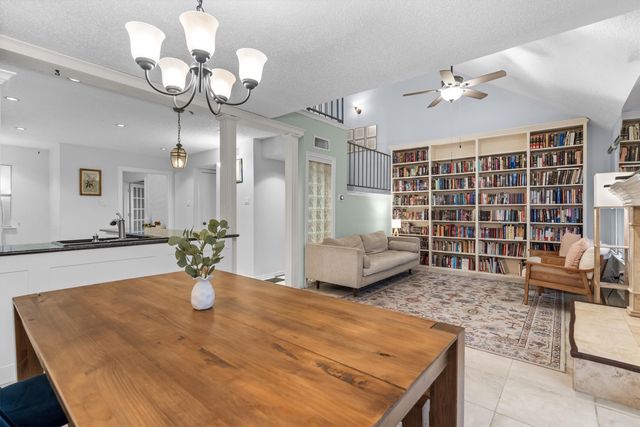 1859 Amber Lane, Carrollton, TX 75007