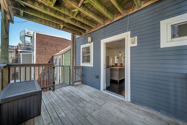 256 Bowen 2, Boston, MA 02127