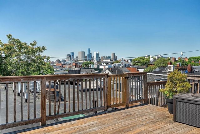 256 Bowen 2, Boston, MA 02127