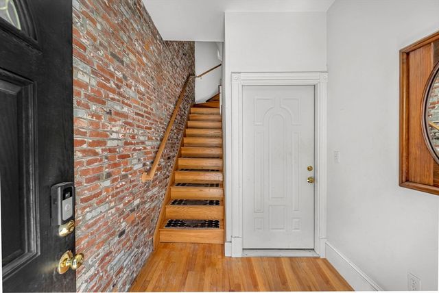 256 Bowen 2, Boston, MA 02127